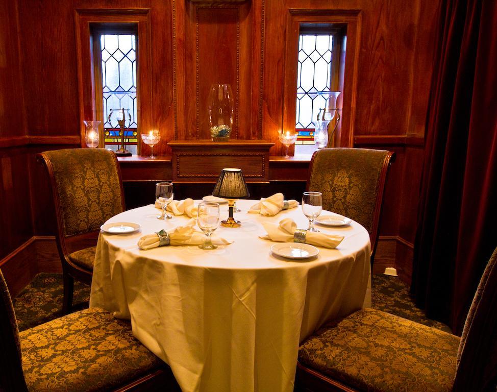 Belfry Inn And Bistro Sandwich Extérieur photo